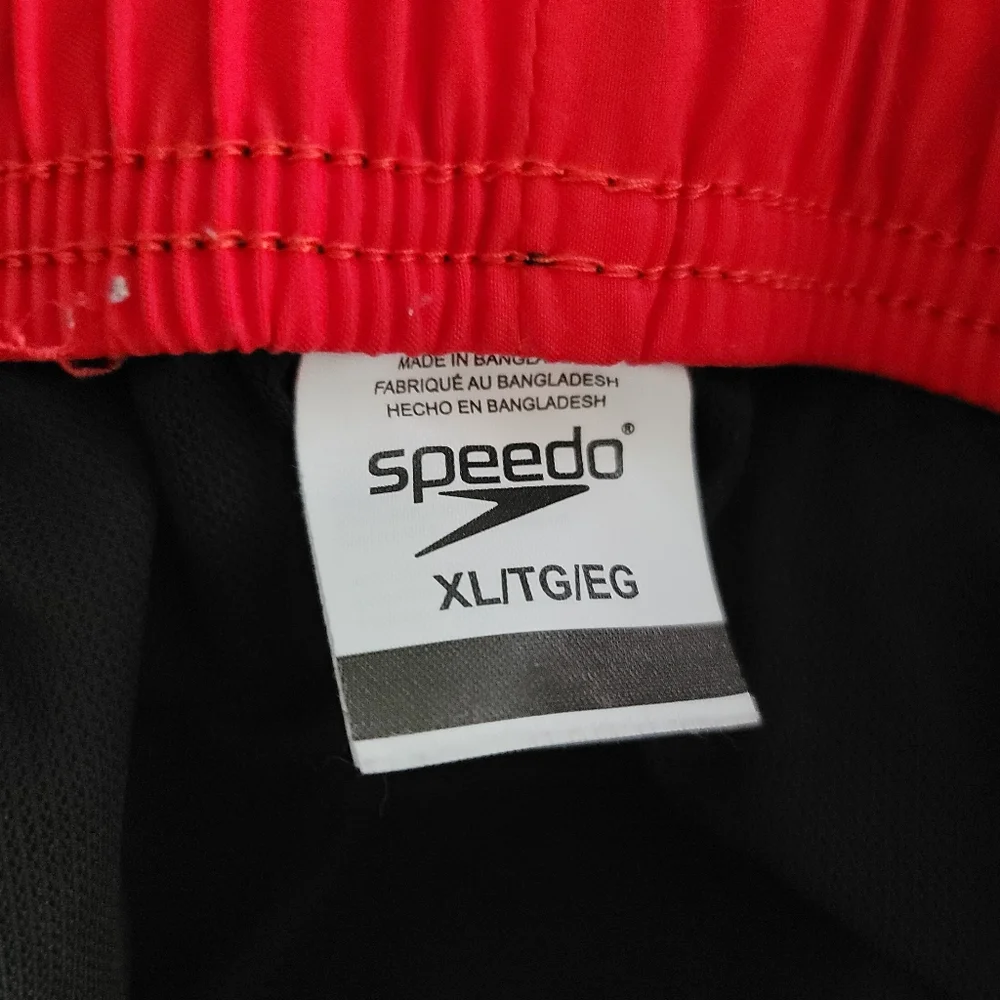 Men's XL Speedo Black, White and Red Swim Trunks. NWOT - Picture 4 of 5